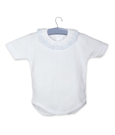 V Body manga corta cuello puntilla